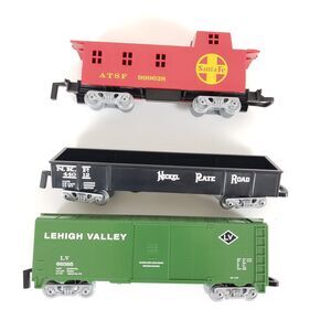 Lot of 3 Bachmann Railroad Train Santa Fe ATSF 999628 Lehigh Valley Nickel Plate